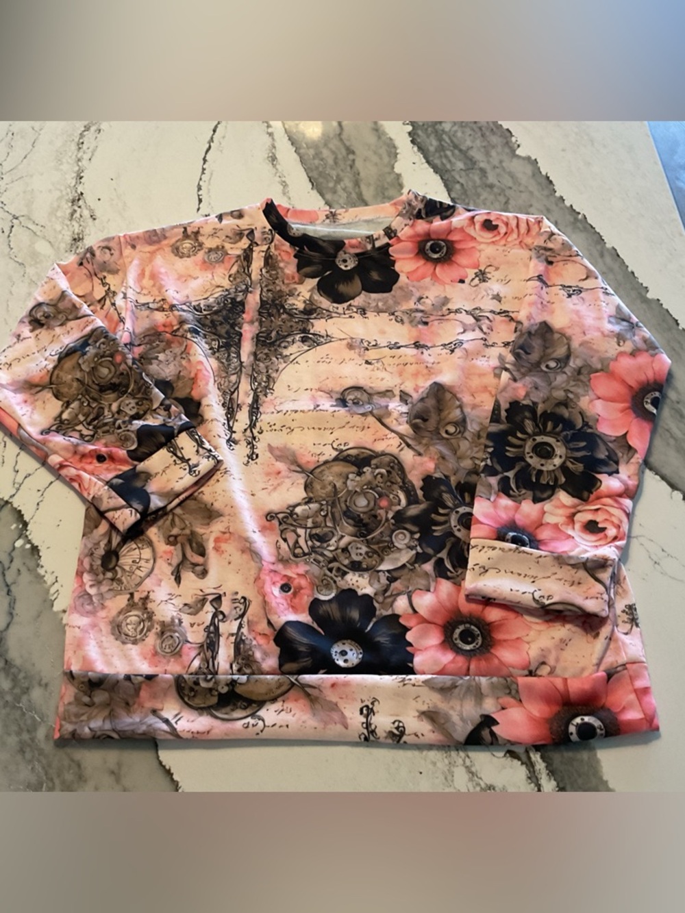 NWOT Romantic Floral Print Sweatshirt